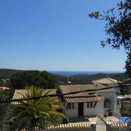 فيلة Casa Mas Ros 6 *